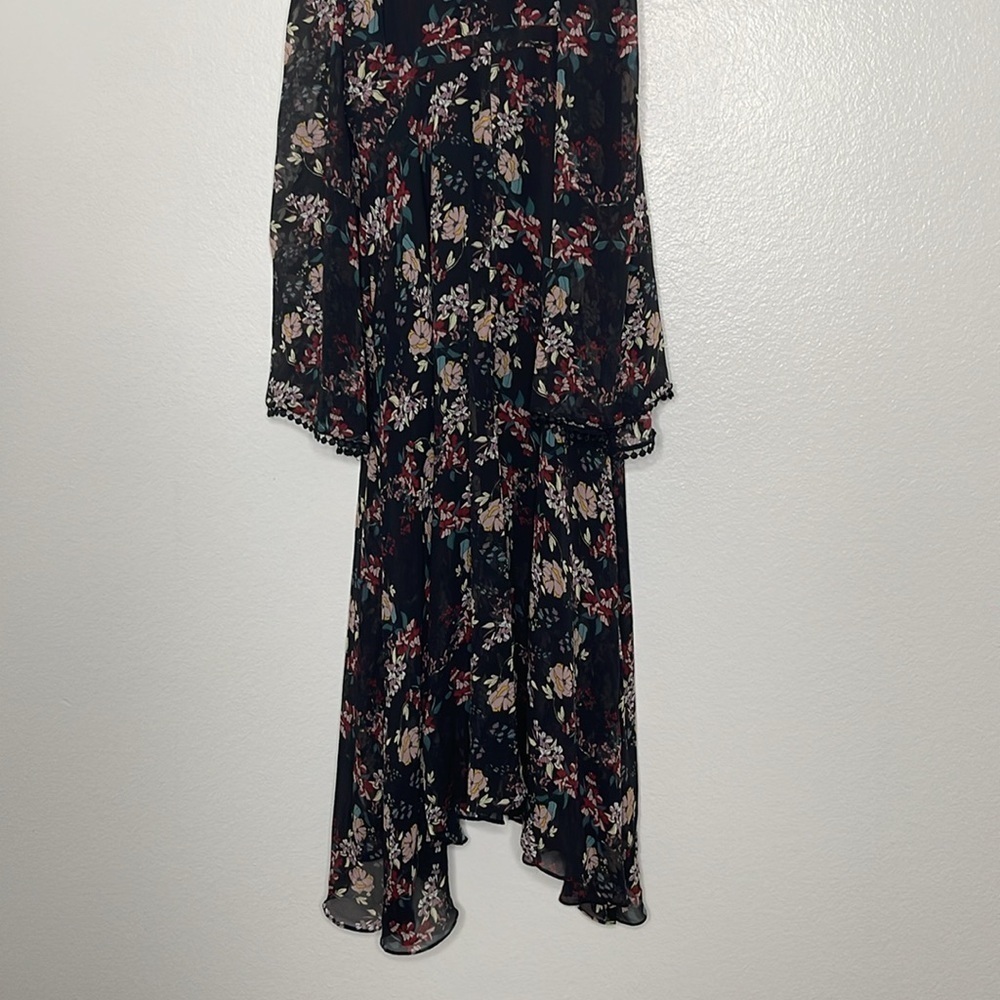 Nicholas Black Floral Print Silk Cold-Shoulder Bell Sleeve Midi Dress Size 8 - Picture 12 of 14